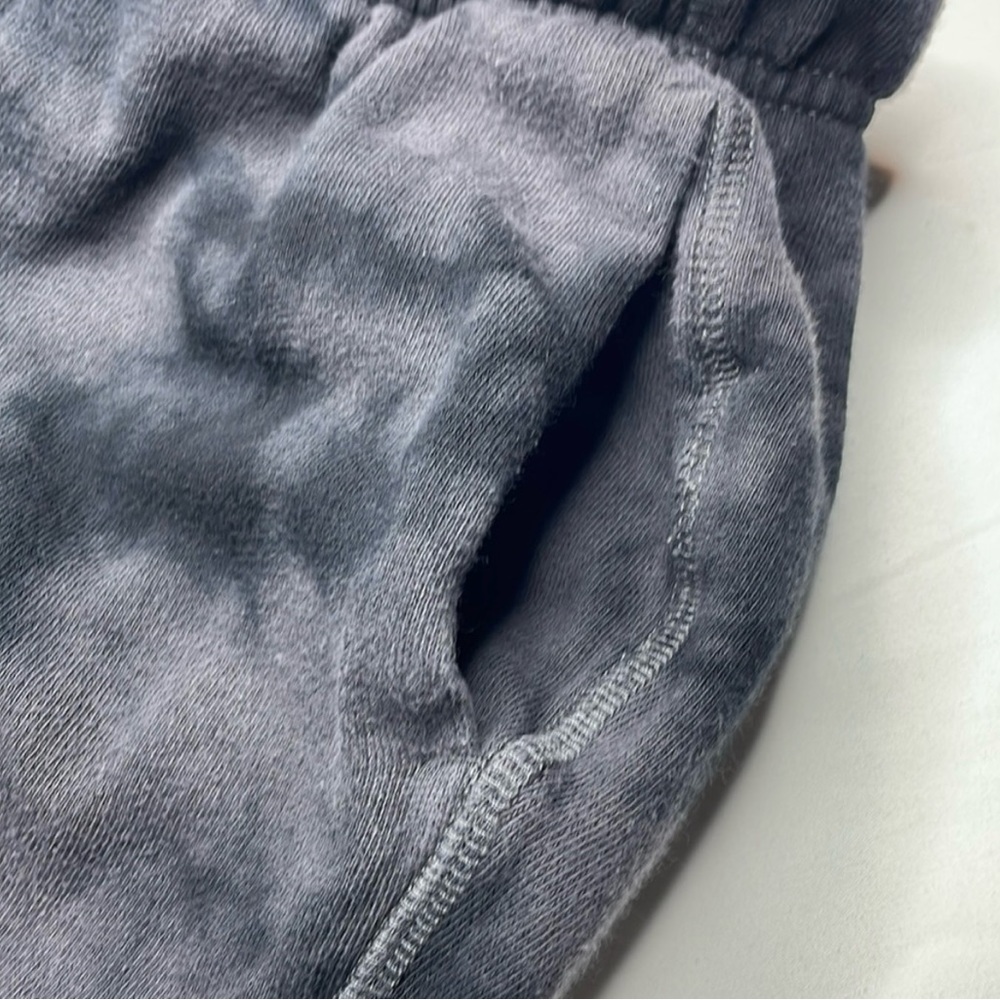 Old navy bundle lot# 2 pair pants - Picture 8 of 10